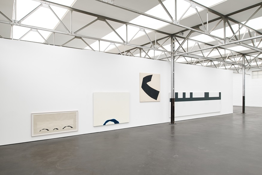 De Pont Museum Zaaloverzicht collectiepresentatie Jan Andriesse en Richard Serra